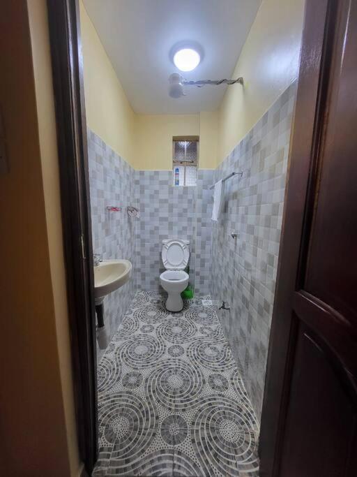 Amazon House 2 Bedroom House ไนวาชา ภายนอก รูปภาพ